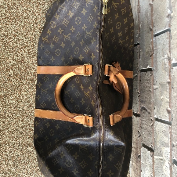 SOLD—Authentic Louis Vuitton Keepall Bandolier 55 - Picture 3 of 8